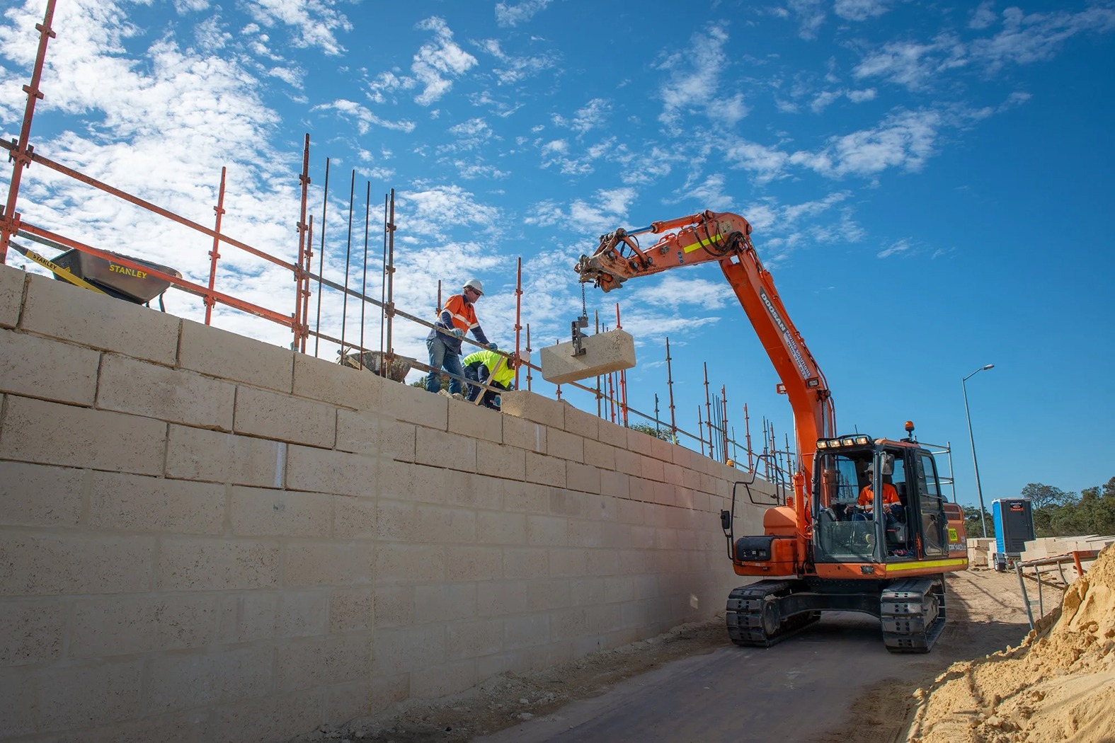WA Offers Construction Contractors up to $750,000 Towards Their Project Bids