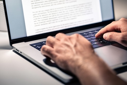 Enhancing AI Content Reliability: AutogenAI's Innovative Solutions for AI Hallucinations