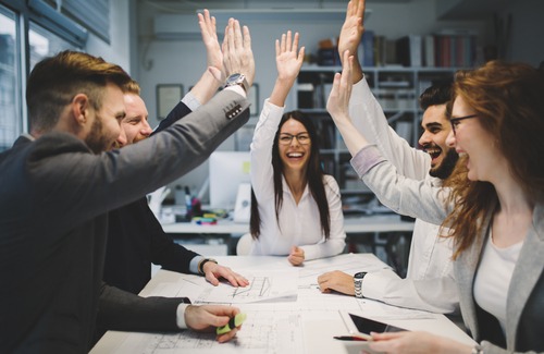 5 Secrets to Winning Government Contracts