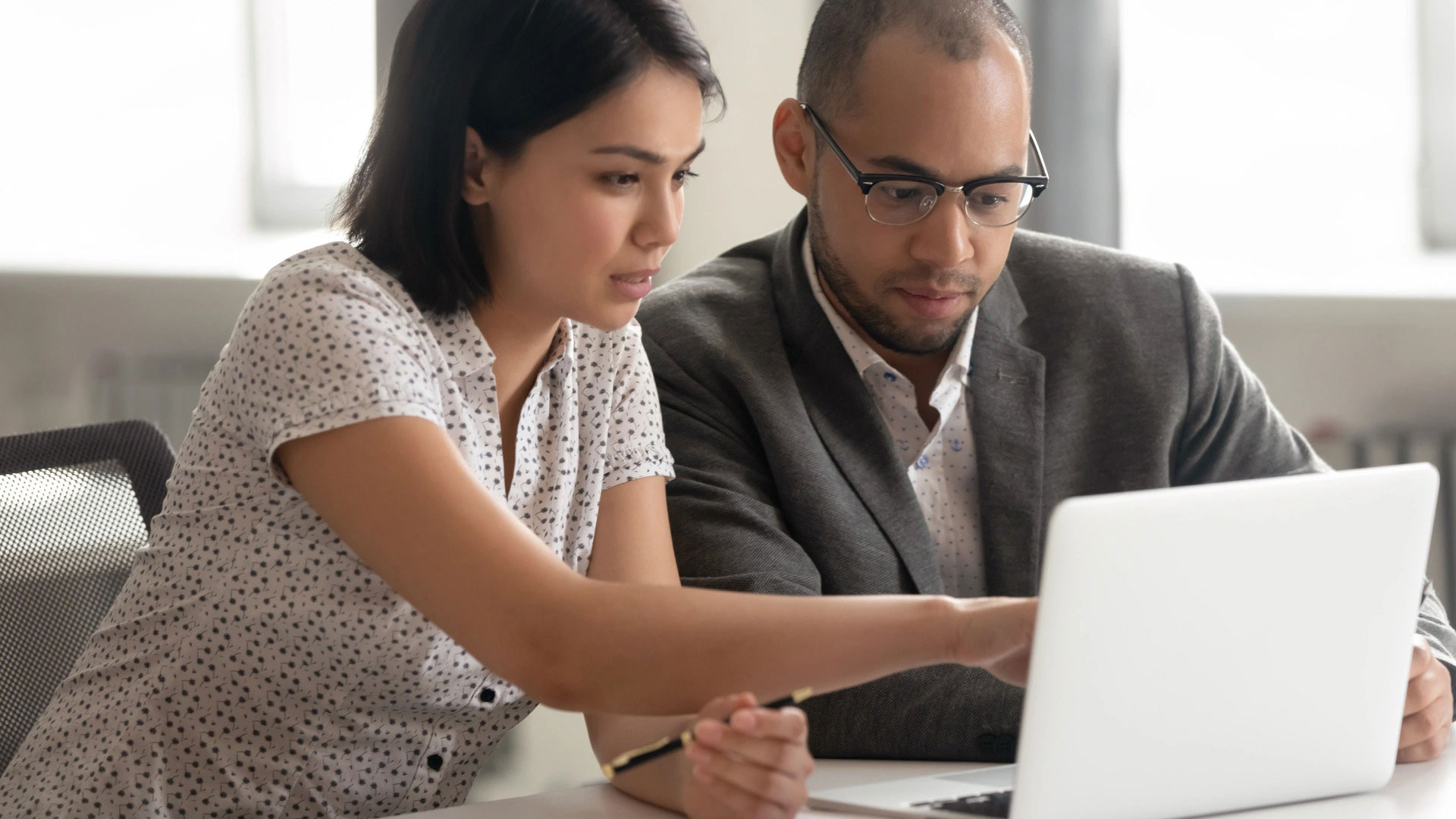 Don't Get Left Behind: The Benefits for Bid Writers of Early AI Adoption
